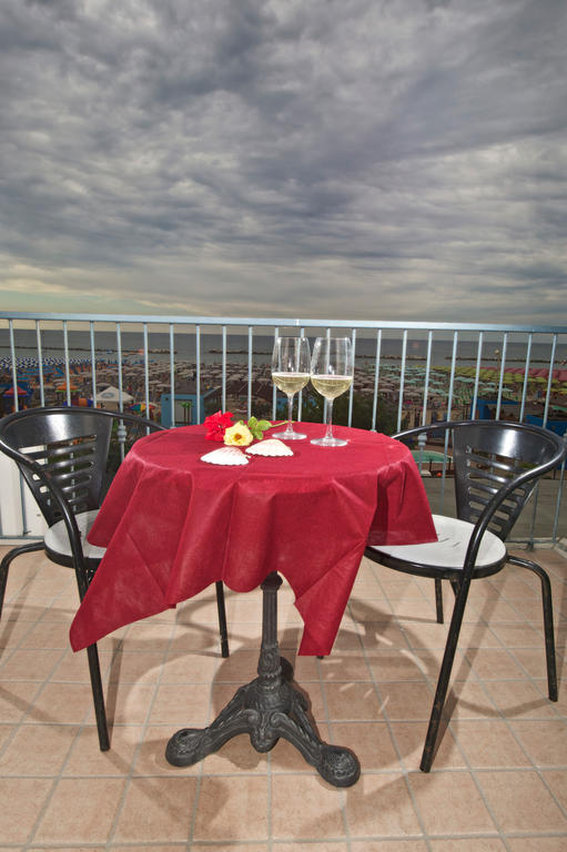 Hotel Garden Cattolica Ruang foto